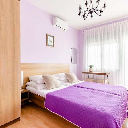 Apartments Mara Kastela Bagian luar foto