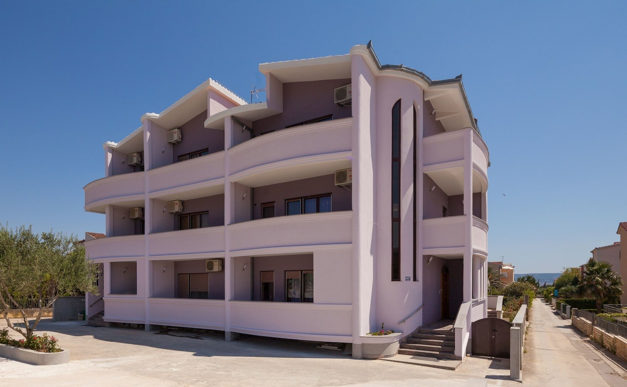 Apartments Mara Kastela Bagian luar foto